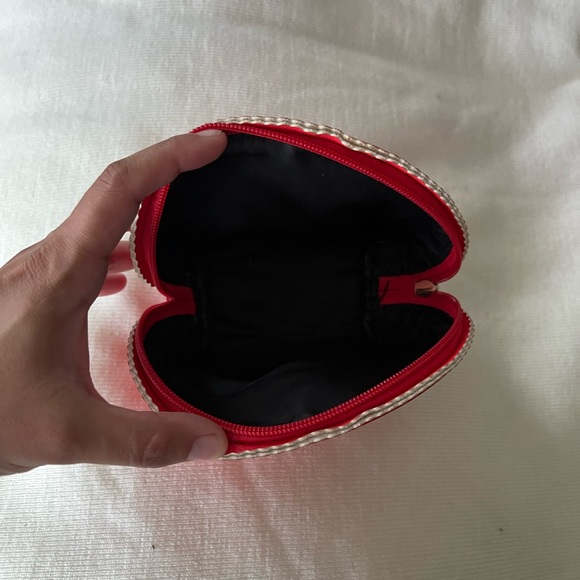 Small multipurpose case - Picture 3 of 4